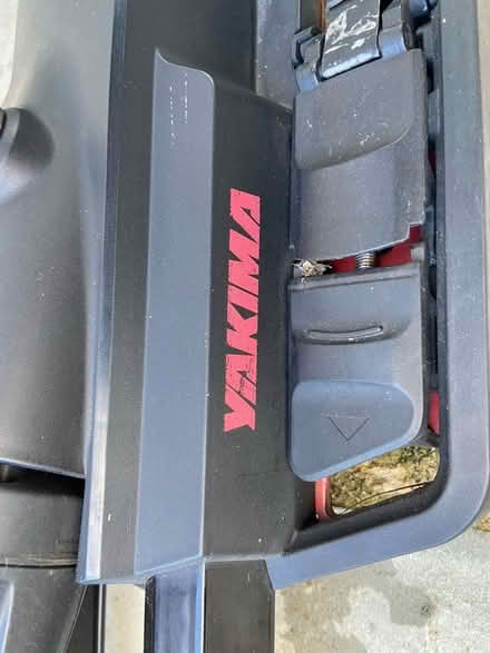 Photo of free Yakima roof bike mounting carrier (Clitheroe BB7) #3