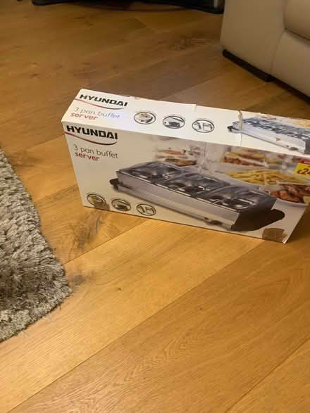 Photo of free Hyundai 3 pan Buffett server (Nantgarw CF83) #1