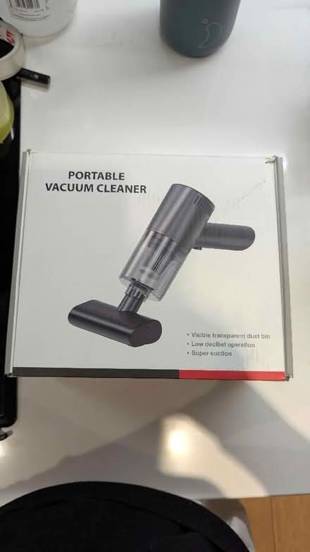 Photo of free Portable desk vacuum cleaner (Finsbury Park N7) #1