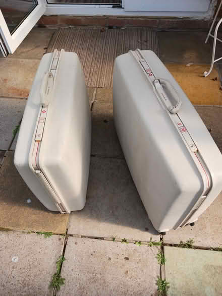 Photo of free Samsonite suitcases (Great Parndon, Harlow) #1