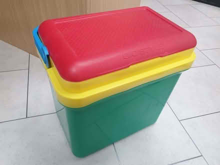 Photo of free Giostyle Coolbox with lockdown lid (Chelmer Village CM2) #1