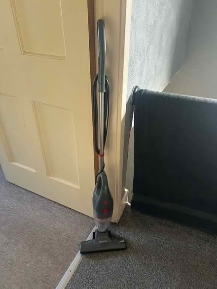Photo of free Vacuum cleaner (Skerton LA1) #1