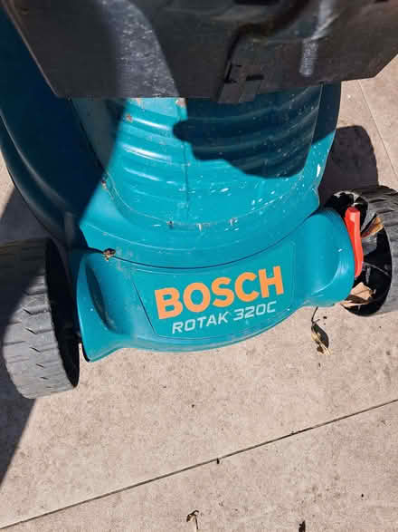 Photo of free Lawnmower (Shepherds Bush W12) #1