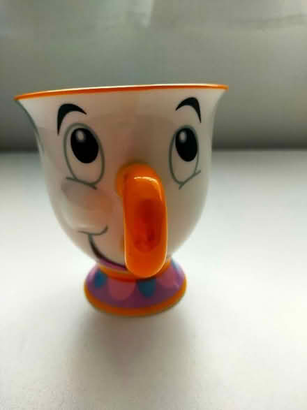 Photo of free "Chip" Disney mug. (Bennetts End HP3) #3