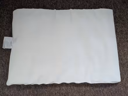 Photo of free Red kite collapsible travel cot (HP22 Halton Camp) #4