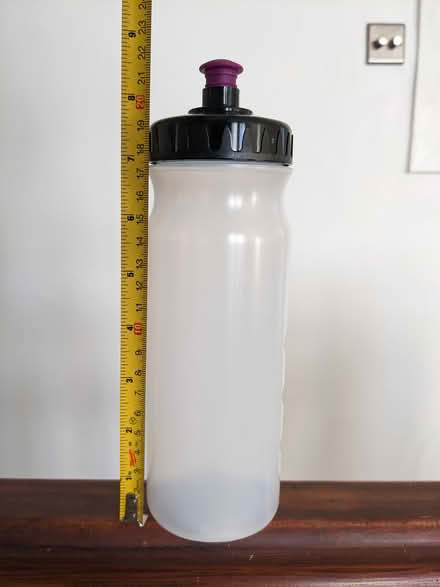 Photo of free Water bottle (Wansdworth SW18) #1