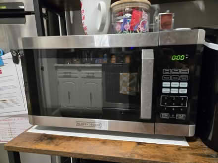 Photo of free Working microwave (Hill east) #1