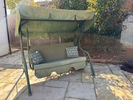 Photo of free Swing seat - great condition (Ascot SL5) #2