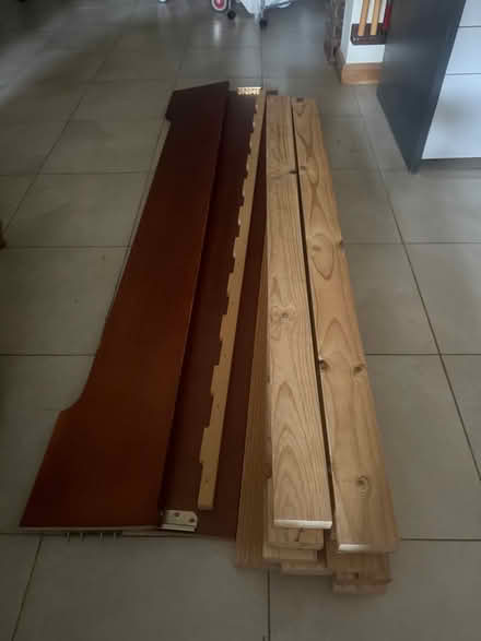 Photo of free Wooden queen bed (Oatlands) #4