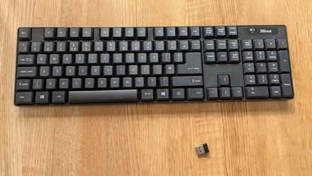 Photo of free Wireless Keyboard (Aldwick PO21) #1