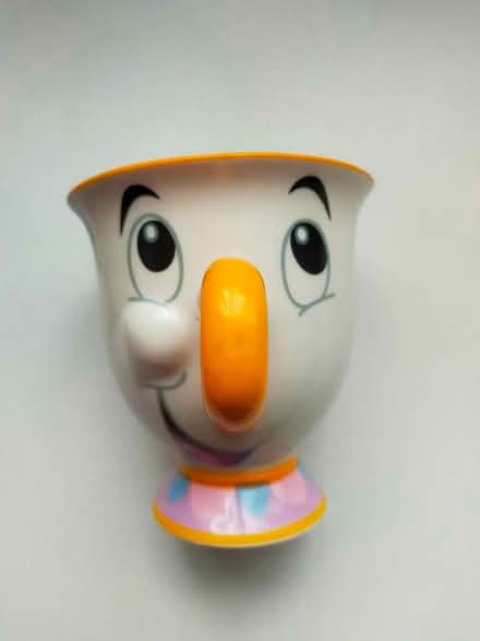 Photo of free "Chip" Disney mug. (Bennetts End HP3) #2