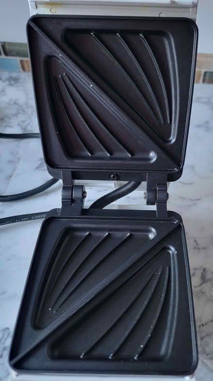 Photo of free Toasted sandwich maker. (Nant Glas LD1) #2