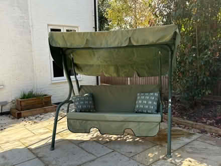 Photo of free Swing seat - great condition (Ascot SL5) #1