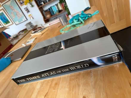 Photo of free Enormous Atlas (BS5) #4