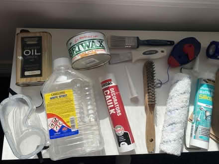 Photo of free Decorating materials (Malvern WR14) #1