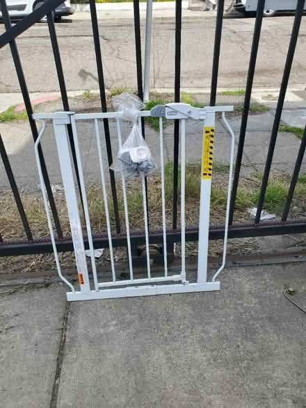 Photo of free Regali pressure mounted gate (Oakland) #1