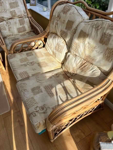 Photo of free Conservatory Sofa, Chairs, Table. (Hutton Mount CM13) #1