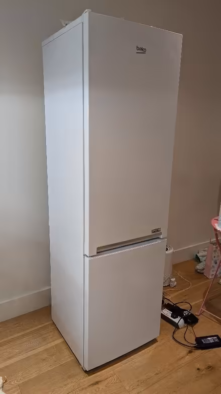 Photo of free Beko frost-free fridge freezer (Finsbury Park N7) #2
