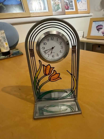 Photo of free Small decorative clock (Witney OX28 Deer Park) #1