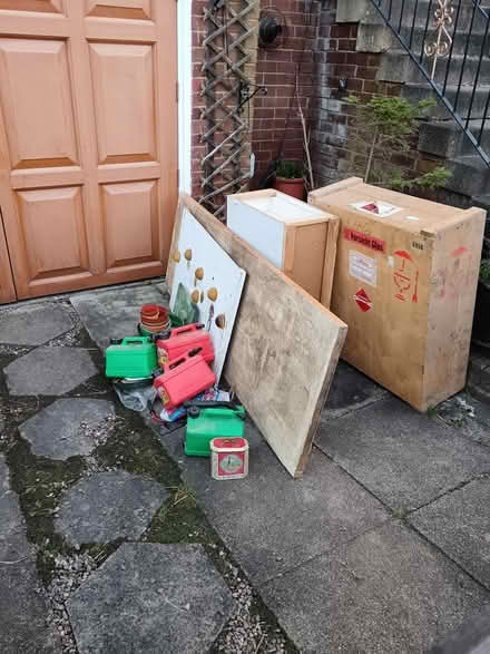 Photo of free Broken drawers (Bramley, Leeds LS13) #1