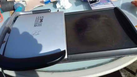 Photo of free George Forman grill and hotplate (Heald Green SK8) #1