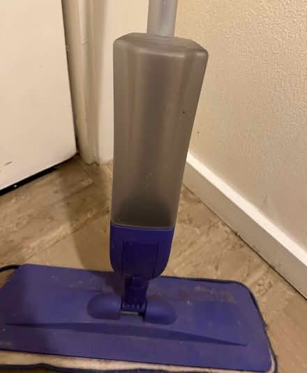 Photo of free Floor With Water Tank (Feltham) #2