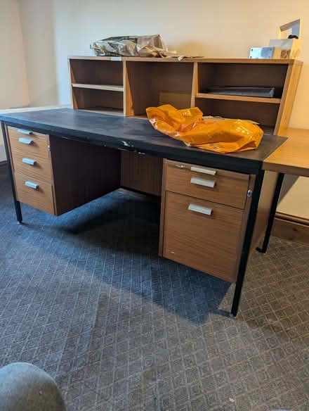 Photo of free Large desk (Quernmore LA2) #1