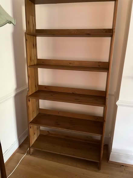Photo of free Freestanding bookcase (Goodmayes IG3) #1