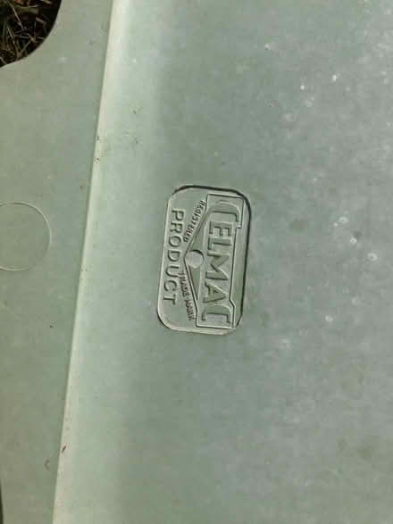 Photo of free Old toilet seat (East Rainham ME8) #2