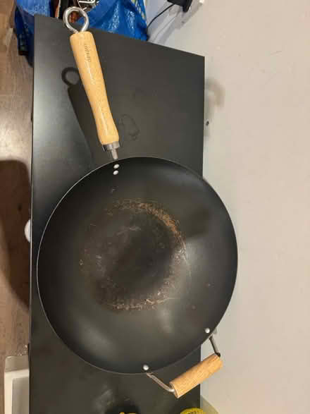 Photo of free Various kitchen items, vases etc (E8) #2