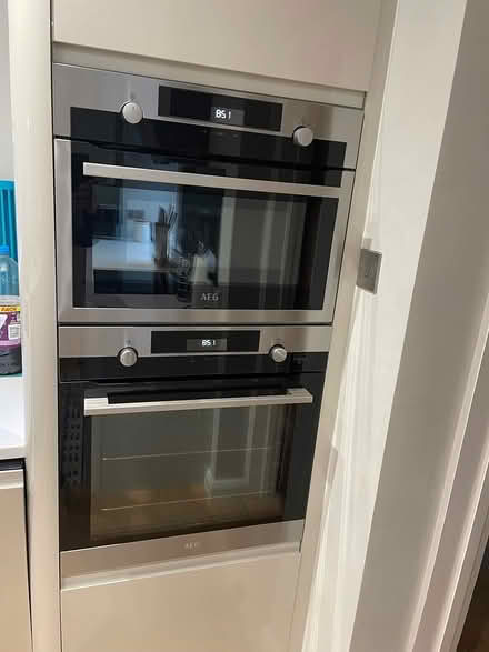 Photo of free AEG microwave/combi and AEG oven (Chineham) #4