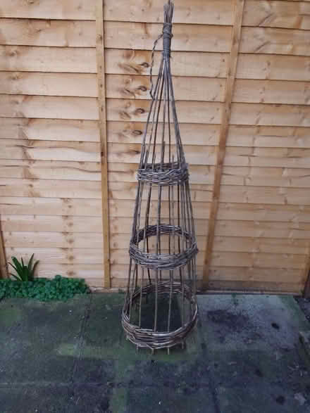 Photo of free Willow garden obelisk (Fords Farm RG31) #1