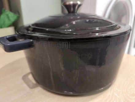 Photo of free 4.5l cast iron pot (Amersham HP7) #2