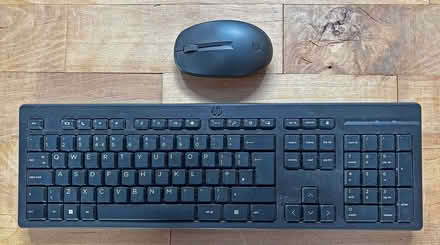 Photo of free HP wireless mouse and keyboard (Burleigh GL5) #1