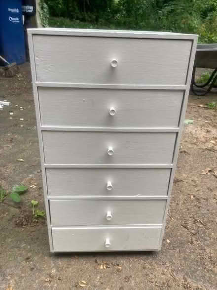 Photo of free Small chest of drawers (Jesmond NE2) #1