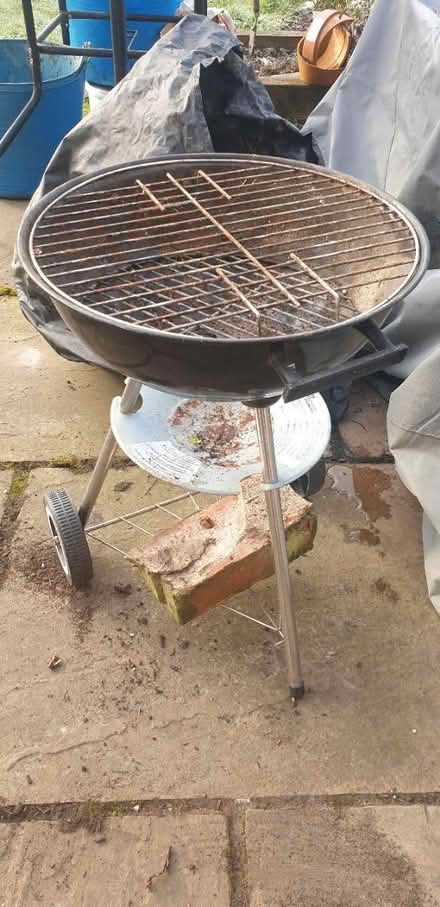 Photo of free Kettle Barbeque with cover (Sherwood NG5) #1