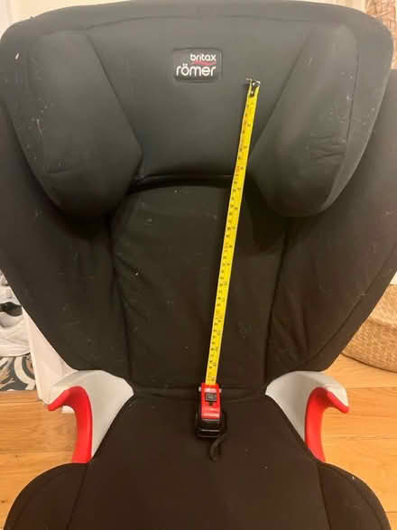 Photo of free Car seat (15-36 kg) (West acton - W3) #1