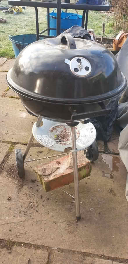 Photo of free Kettle Barbeque with cover (Sherwood NG5) #3