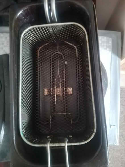 Photo of free Deep fat fryer (PO12) #3