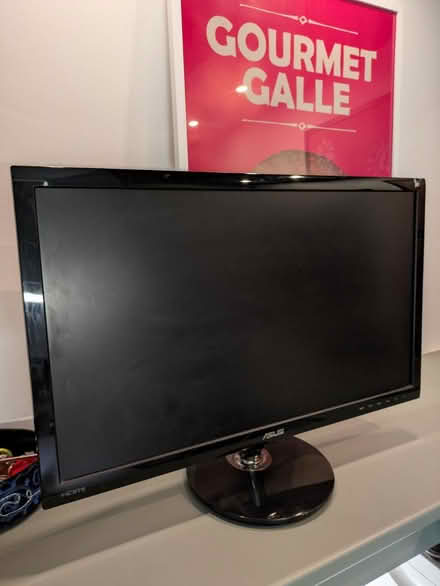 Photo of free Monitor (SW20 9LW) #2