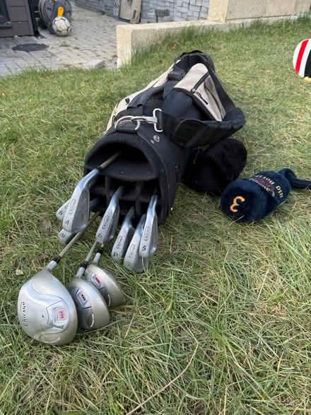 Photo of free Ladies Golf Clubs & Bag (Chessington / Kingston KT9) #1