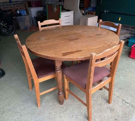 Photo of free Extending Dining Table and 4 Chairs (Trowbridge BA14) #1
