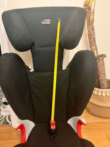Photo of free Car seat (15-36 kg) (West acton - W3) #3