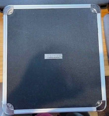 Photo of free Secure 3-Ring binder briefcase (Crown Hill) #3