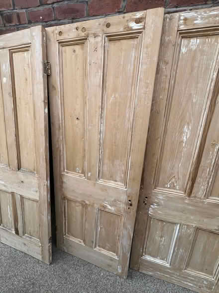 Photo of free 4 old possibly Victorian pine doors (Southport PR8) #3