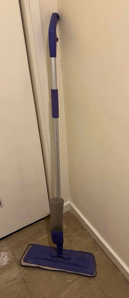 Photo of free Floor With Water Tank (Feltham) #1