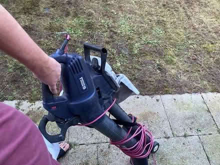 Photo of free Leaf blower and vacum (Beampark, Rainham RM13) #3