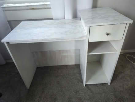 Photo of free Desk (Martinez) #2