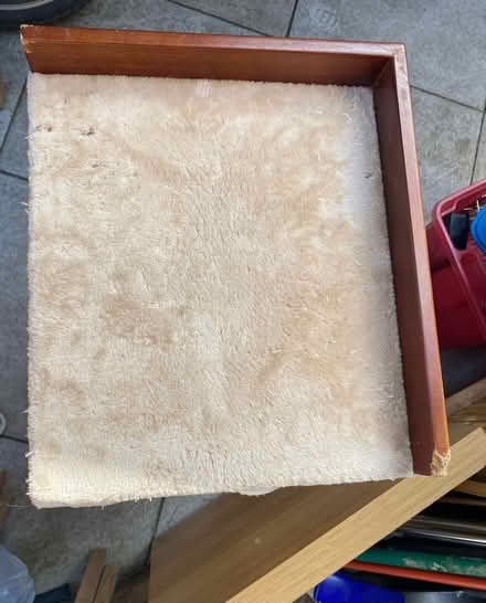 Photo of free Cat scratch post plus bed (Beckenham BR3) #2