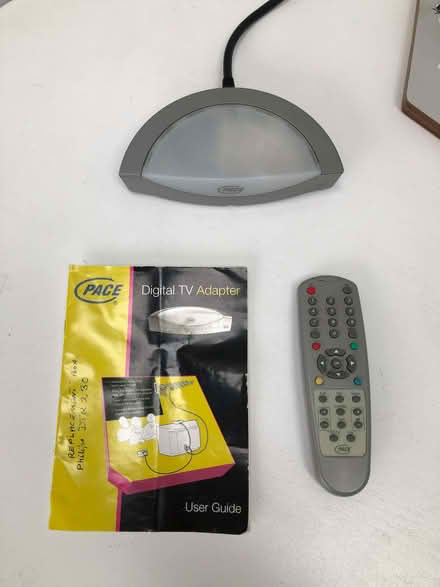 Photo of free Vintage Pace Digital TV Adapter with Manual and Cables (Hammerfield HP1) #1